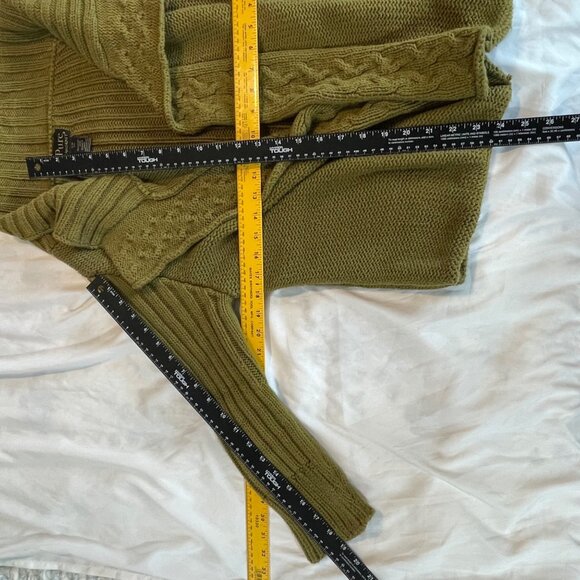 Pure Olive Green Knit Cardigan Sweater S/m Handknit Ribbed Sleeves Cable Knit - Picture 4 of 9